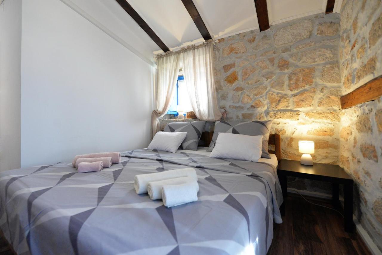 Melon-1, Murter, House For Rest Bagian luar foto